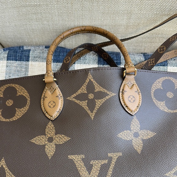 Louis Vuitton on the go GM Brown Monogram Tote Bag - Picture 10 of 10